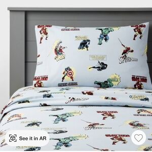 Queen Size Marvel Superhero Bedding Set - White